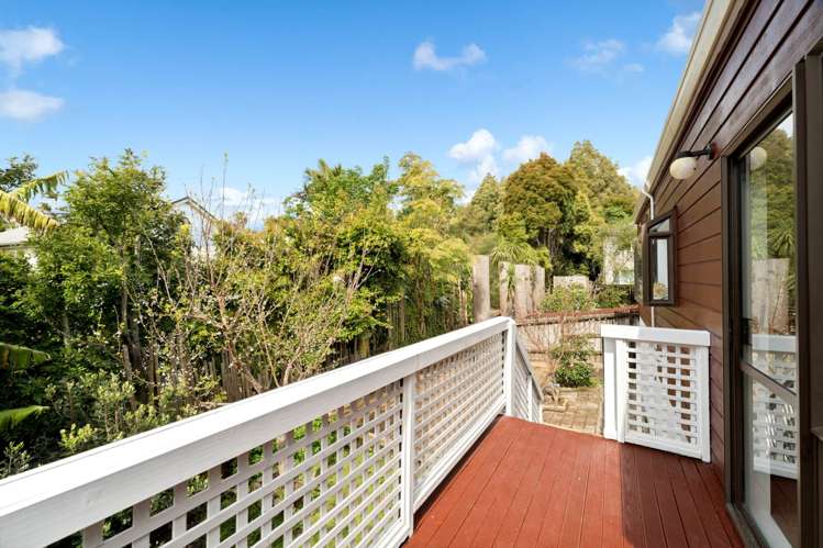 2/57 Moore Street Hillcrest_18