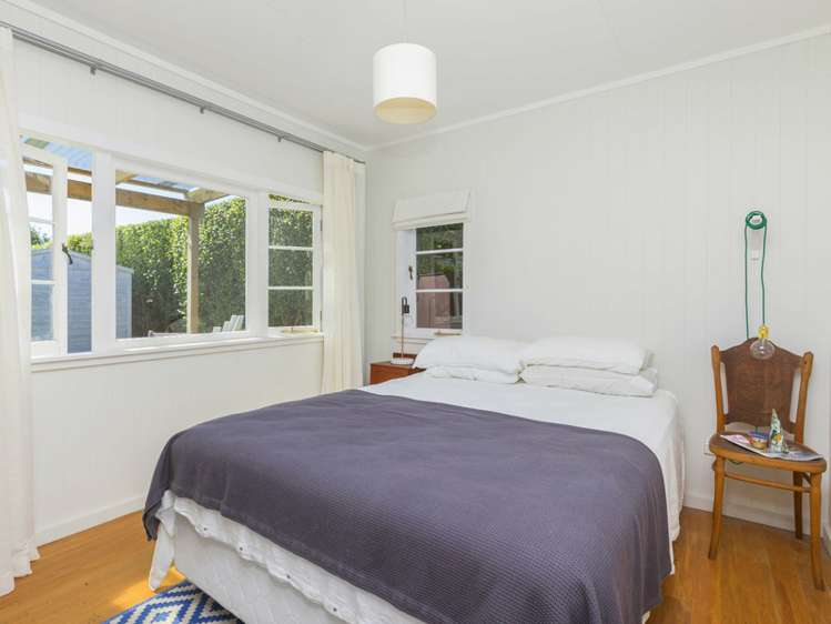 24 Harbour View Road Point Wells_12