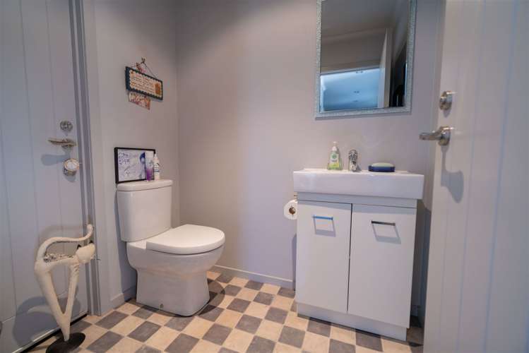 12 Tawera Place Te Anau_28