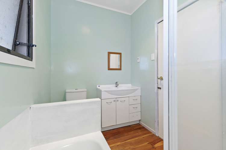 9 Farmer Street Te Aroha_7