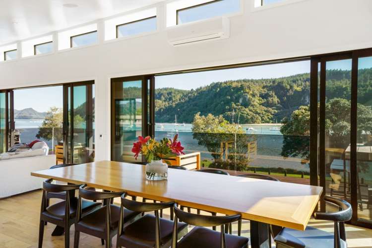 103 Beach Road Whangamata_6