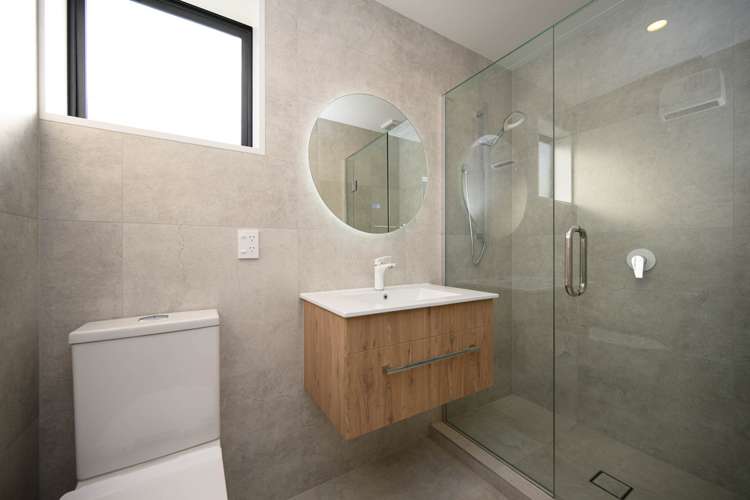 11/24 Devonport Lane Saint Albans_6