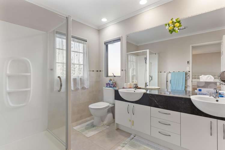 53 Chateau Rise Flat Bush_11