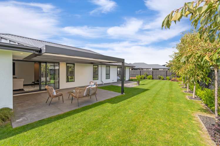 27 Vitalia Crescent Lincoln_8