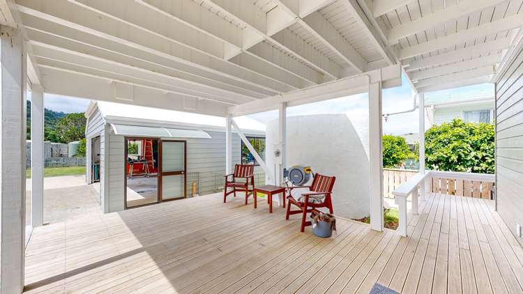 7 West Crescent Te Puru_26