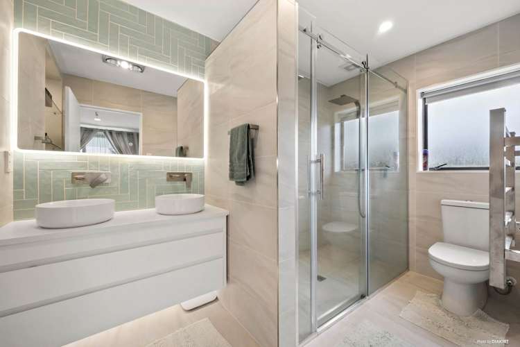 18 Botanic View Manurewa_13