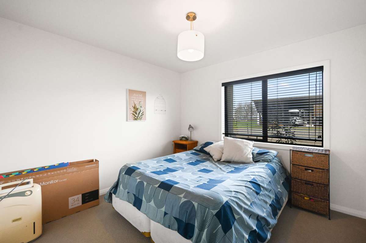 59 Racecourse Road_5