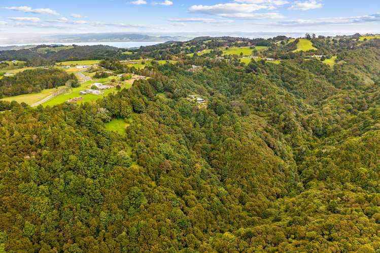 402 Owhiwa Road Parua Bay_28