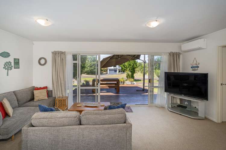 12 Pleasant Place Pauanui_5