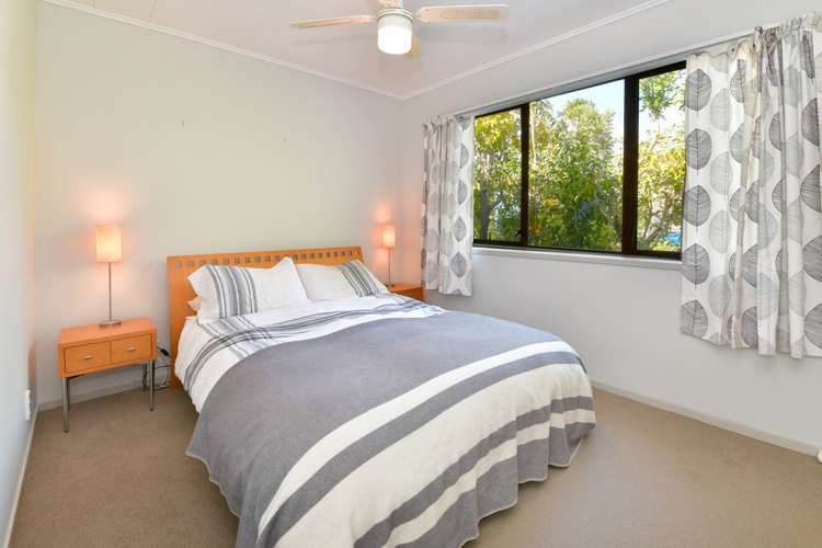 279a Vipond Road Stanmore Bay_15