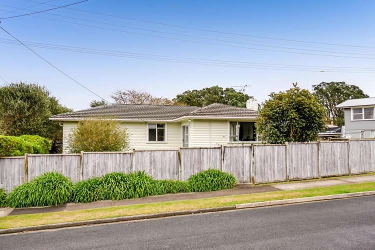 4 Belair Avenue Blagdon_23