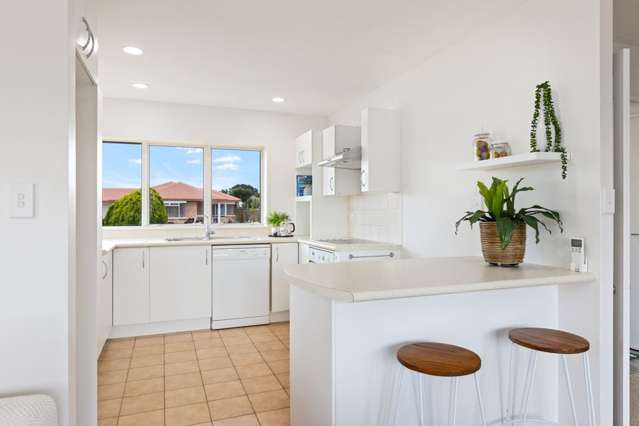 88 Lakeside Drive Orewa_4