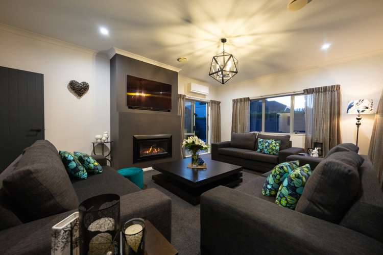 3 Riverstone Grove Hokowhitu_15