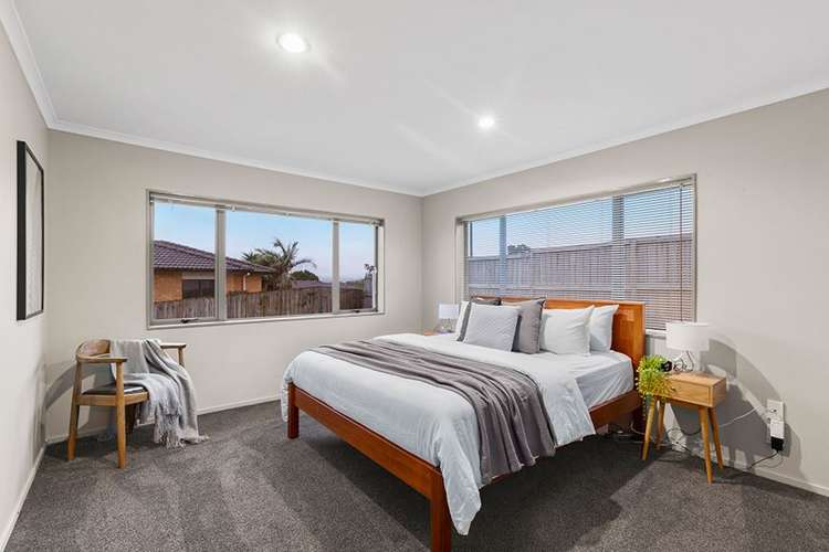 12 Gordon Stanley Drive Massey_3