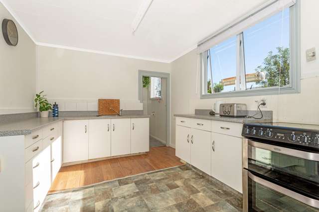 483 Palmerston Road Te Hapara_1
