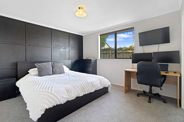 38 Diomede Glade Flagstaff_10