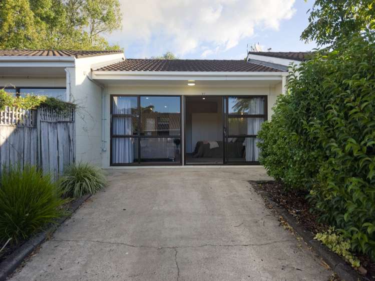 21/85 Edmonton Road_1