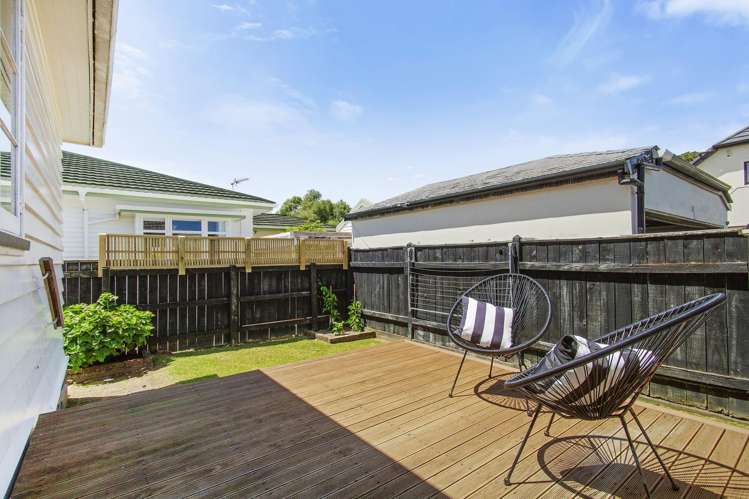 10A Marina Grove Hutt Central_14