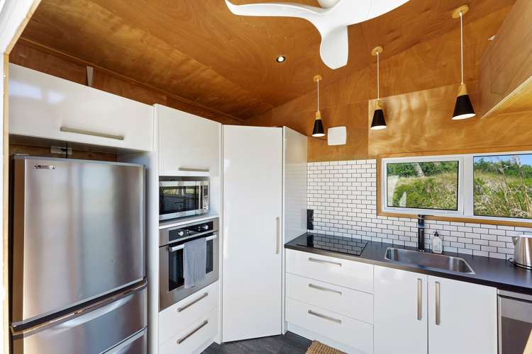 47 Reay Mackay Grove Waikawa Beach_11