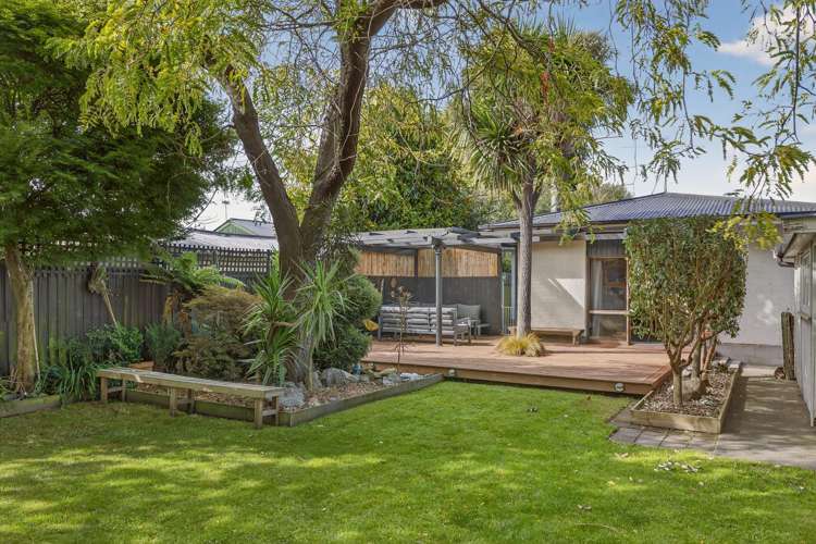 594 Harewood Road Harewood_28