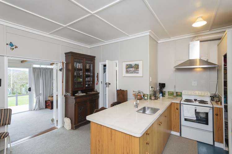 2212 Matawai Road Te Karaka_25