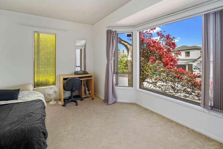 8 Deodar Place Totara Heights_9