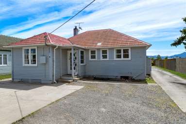 114 and 116 Old Renwick Road_3