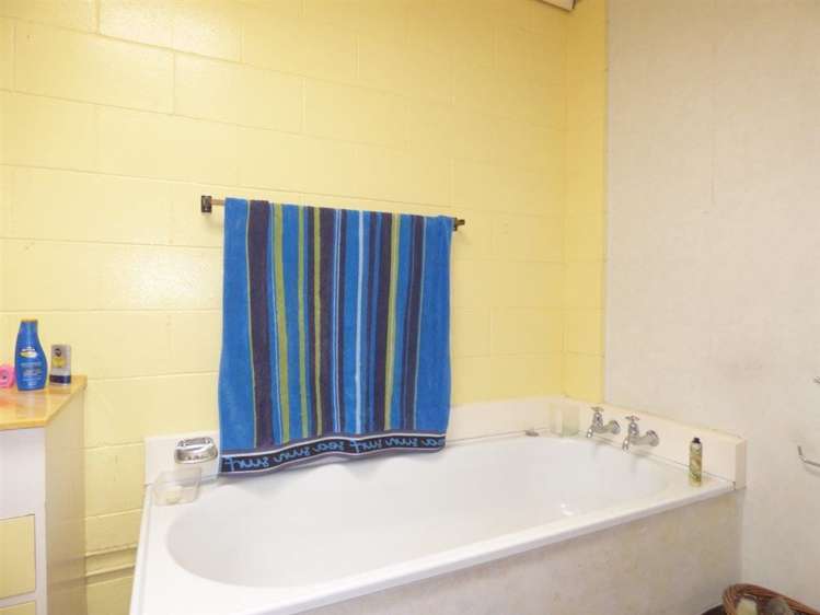 64 Gradara Avenue Otorohanga_12