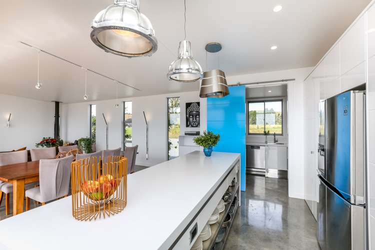 11 Wilson Road Urenui_7