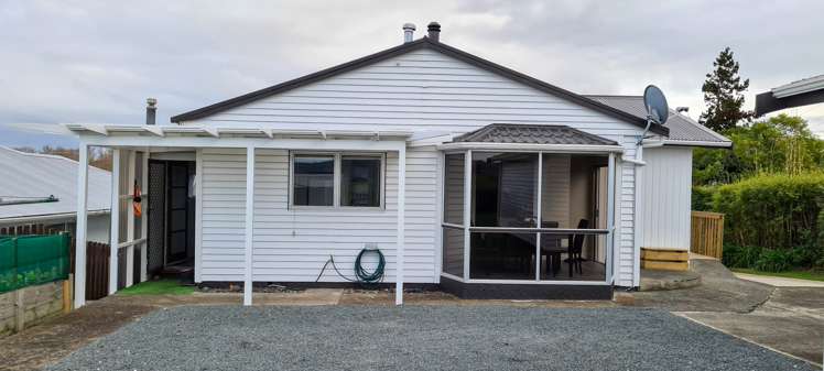 28 Bickerstaffe Road Maungaturoto_16