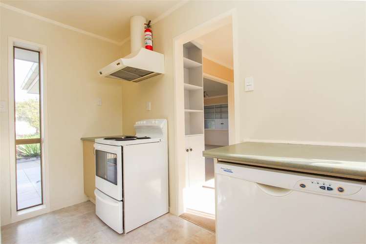39 Chedworth Avenue 1053_13