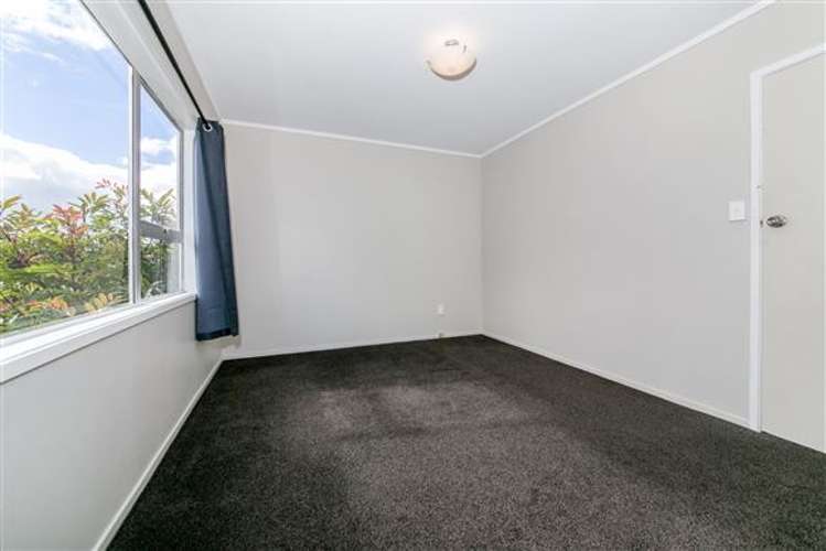 2/92 Kenderdine Road Papatoetoe_7