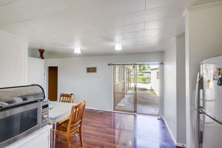 17 Walton Place Flaxmere_6