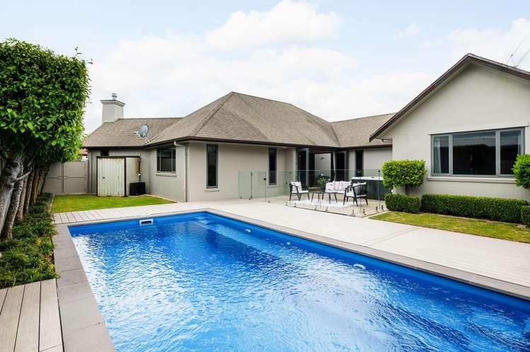 66 Palliser Drive Huntington_24