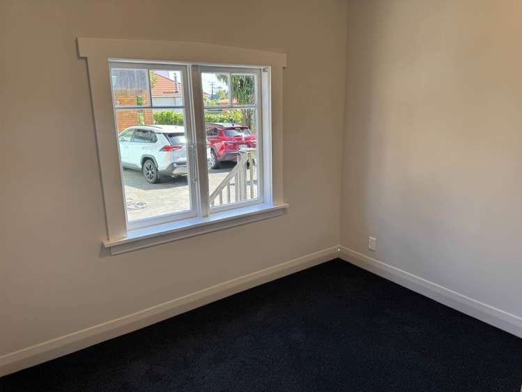 1087 Dominion Road Mt Roskill_11