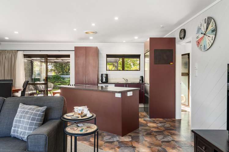 231 Linton Crescent Whangamata_7
