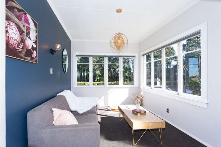 435 Western Line Brunswick_9