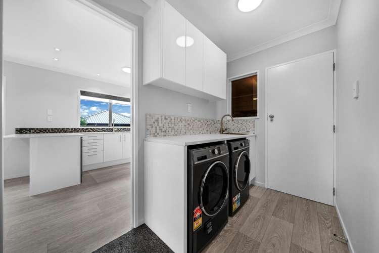 2/98 Harris Street Pukekohe_9