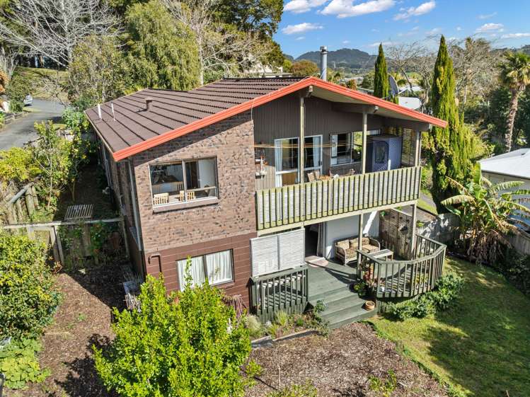 12 Escalona Street Te Kamo_15