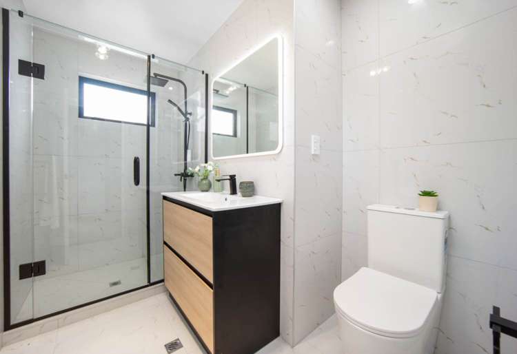 70D Golf Road New Lynn_8