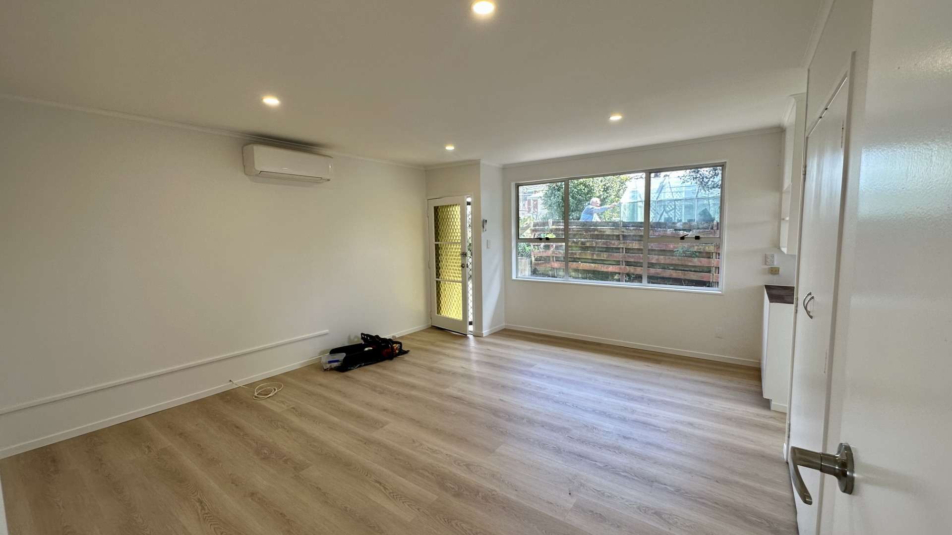 2/39 Littlejohn Street 1687_0