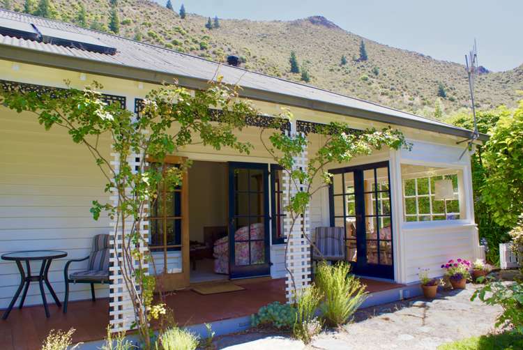 67 Gordon Street Kurow_25