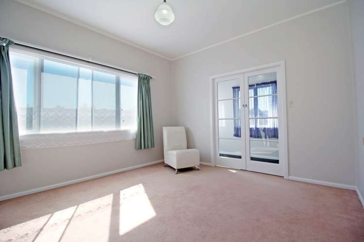5 Takutai Avenue Bucklands Beach_5