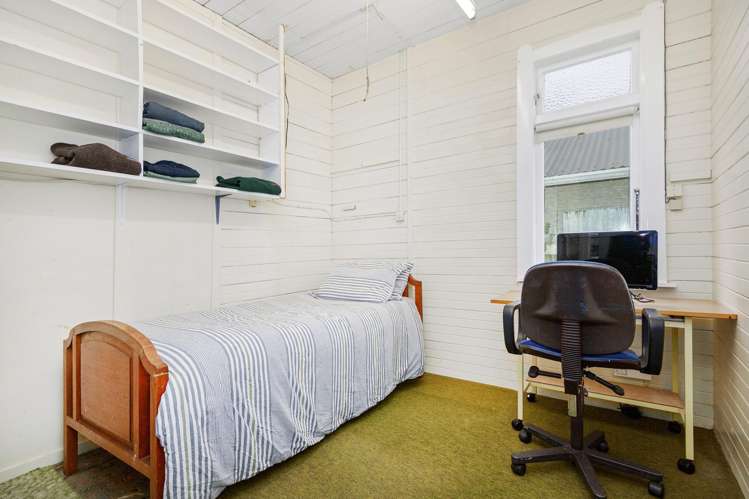 18 Moa Street Alicetown_11