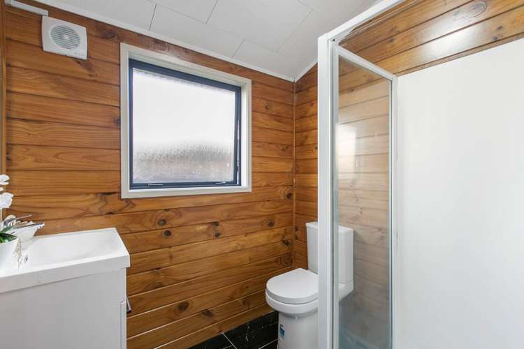 40 Airfield Road Takanini_24