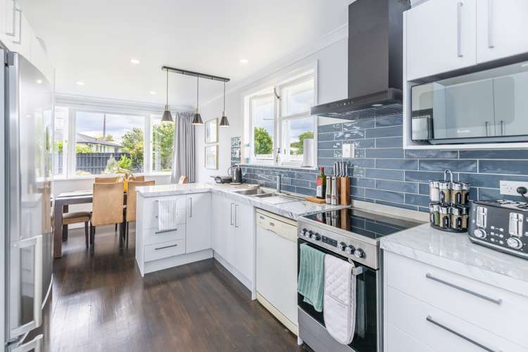 31 Halberg Crescent Chartwell_12