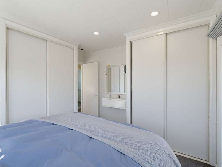 36 Ocean View Place Southbridge_20