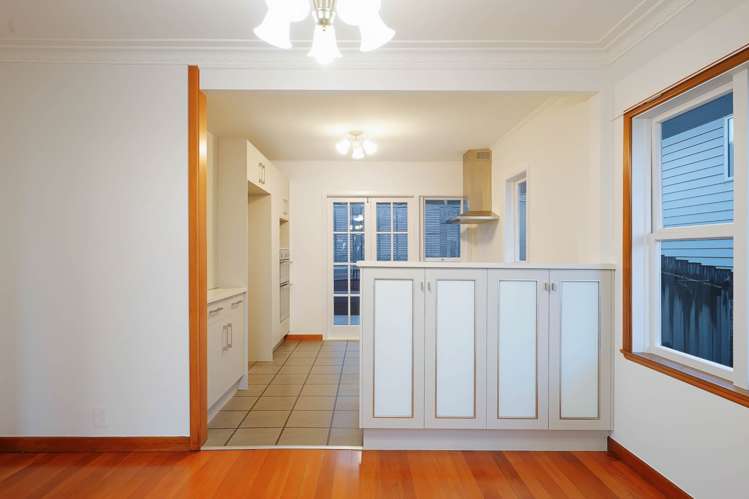 82 & 82A Sunnybrae Road Hillcrest_10