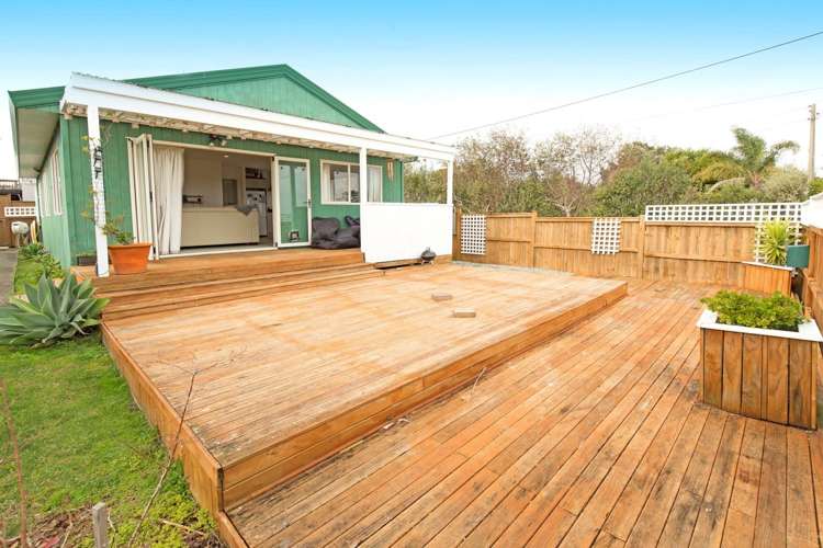 34a Shakespear Road Army Bay_1