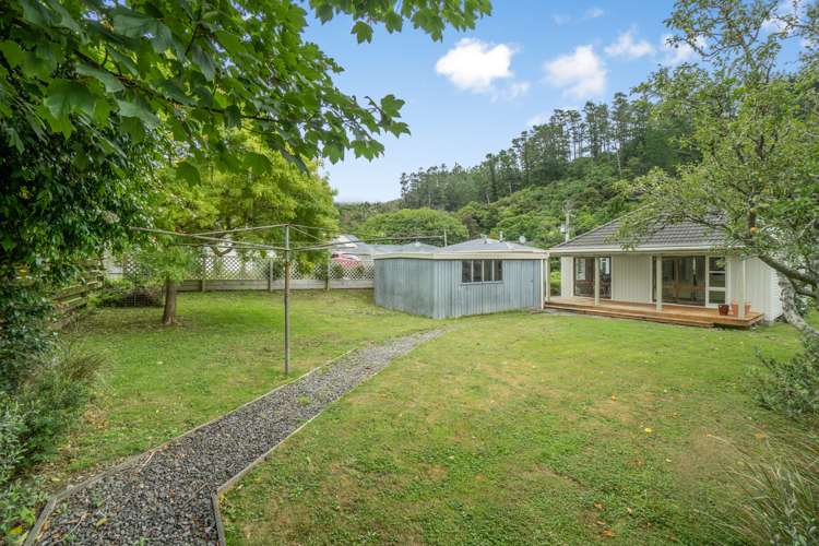 113 Hine Road Wainuiomata_13